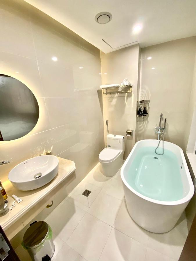 Moonlight Hotel Ha Long Dış mekan fotoğraf